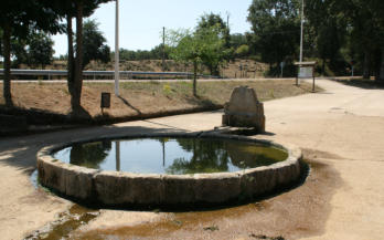 FUENTE. VILLASRUBIAS