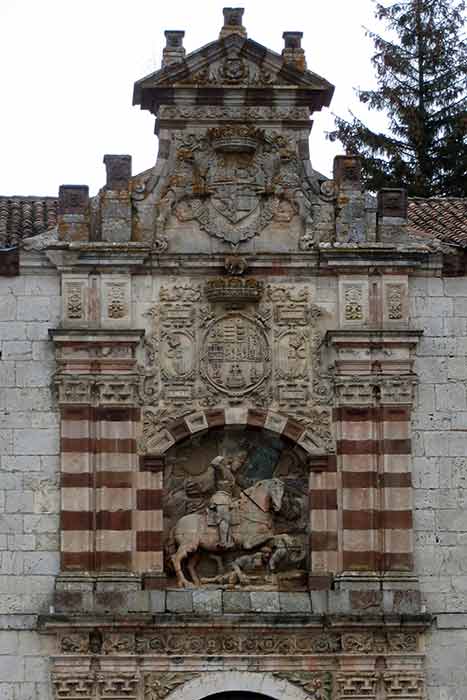 Portada monasterio